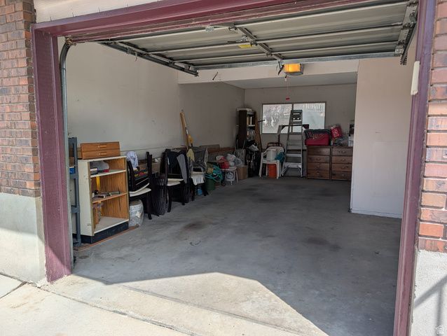 3067 S MAXINE ST, West Valley City, UT 84120