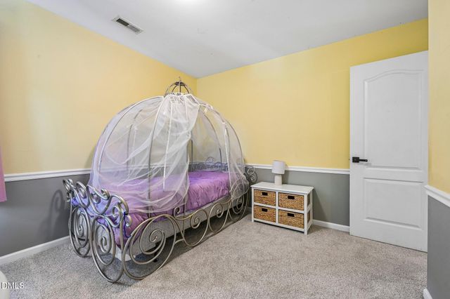 412 W Ballentine Street, Holly Springs, NC 27540