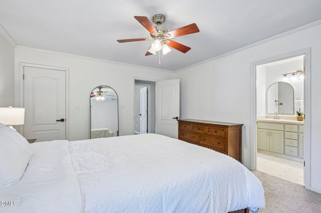 412 W Ballentine Street, Holly Springs, NC 27540