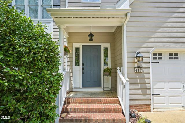 412 W Ballentine Street, Holly Springs, NC 27540