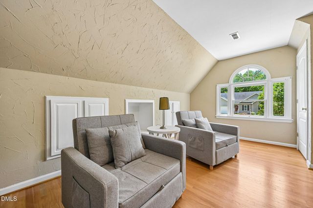 412 W Ballentine Street, Holly Springs, NC 27540