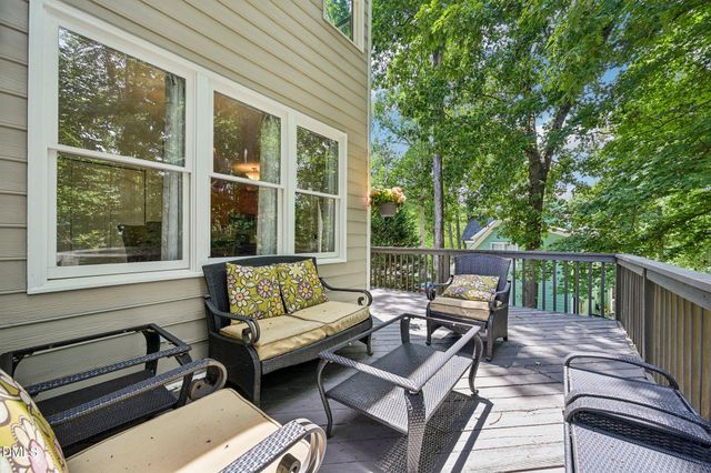 412 W Ballentine Street, Holly Springs, NC 27540