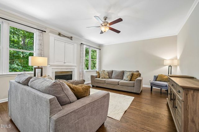 412 W Ballentine Street, Holly Springs, NC 27540