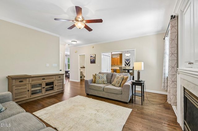 412 W Ballentine Street, Holly Springs, NC 27540