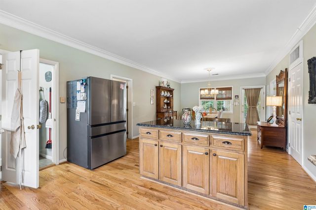 102 HIGHWAY 25 E, Columbiana, AL 35051
