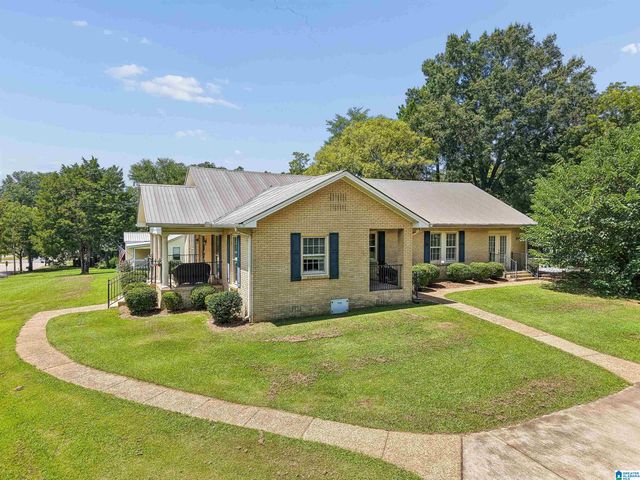 102 HIGHWAY 25 E, Columbiana, AL 35051