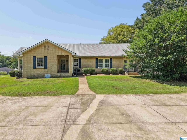 102 HIGHWAY 25 E, Columbiana, AL 35051