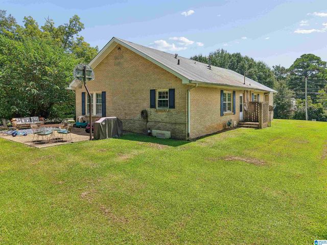 102 HIGHWAY 25 E, Columbiana, AL 35051