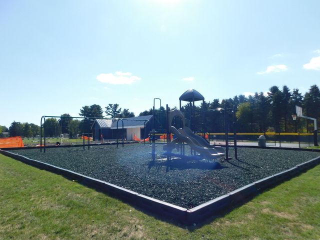 204 Landmark Street, Sparta Twp, MI 49345