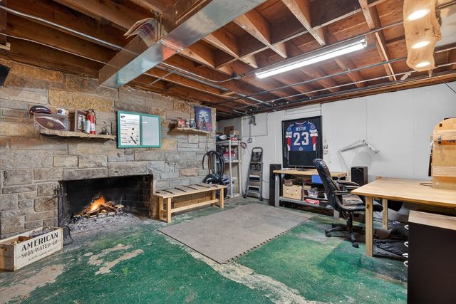 39700 N Dilleys Road, Wadsworth, IL 60083