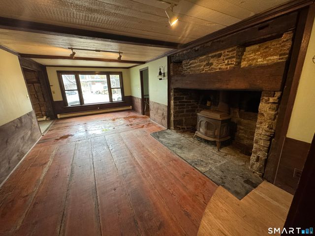 34 Buick Avenue, Milford, CT 06460