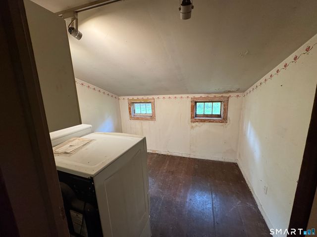 34 Buick Avenue, Milford, CT 06460