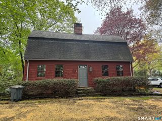 34 Buick Avenue, Milford, CT 06460