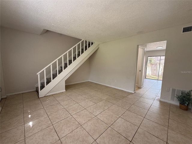 7206 SW 43 PLACE, Gainesville, FL 32608