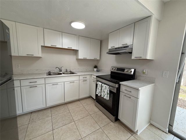 7206 SW 43 PLACE, Gainesville, FL 32608