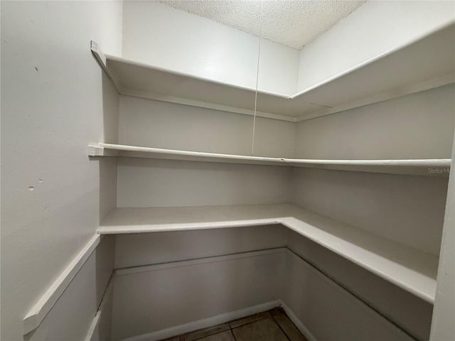 7206 SW 43 PLACE, Gainesville, FL 32608