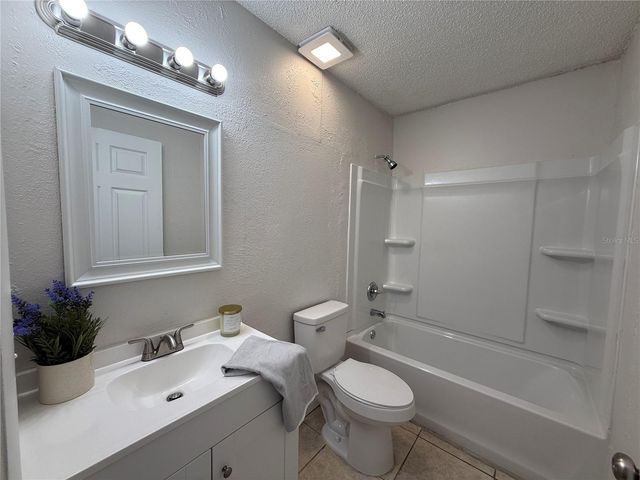 7206 SW 43 PLACE, Gainesville, FL 32608