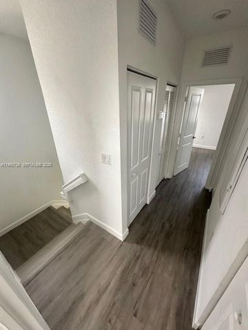 1582 SE 27th Ter, Homestead, FL 33035