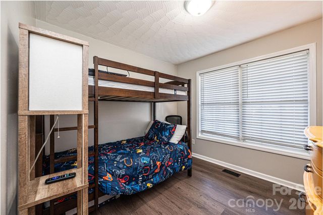 1355 Millrace Drive, Conover, NC 28613