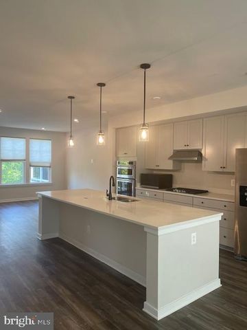 113 LENTZ LN, Stafford, VA 22554