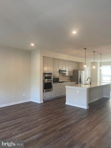 113 LENTZ LN, Stafford, VA 22554