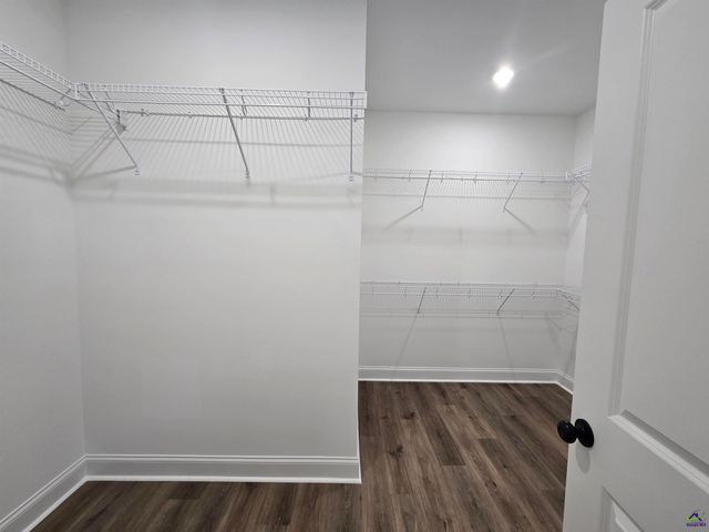 211 Serenity Court, Byron, GA 31008