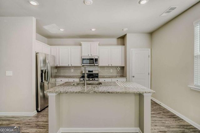 626 Royal Crest Court, Canton, GA 30115