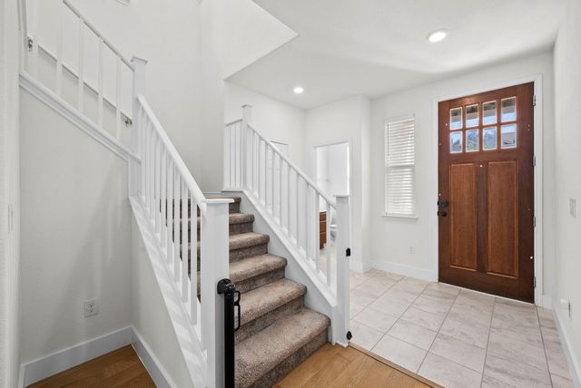 544 Ayinger LN, Austin, TX 78728