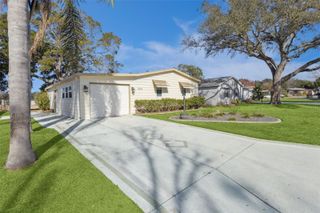 1612 E SCHWARTZ BOULEVARD, Lady Lake, FL 32159