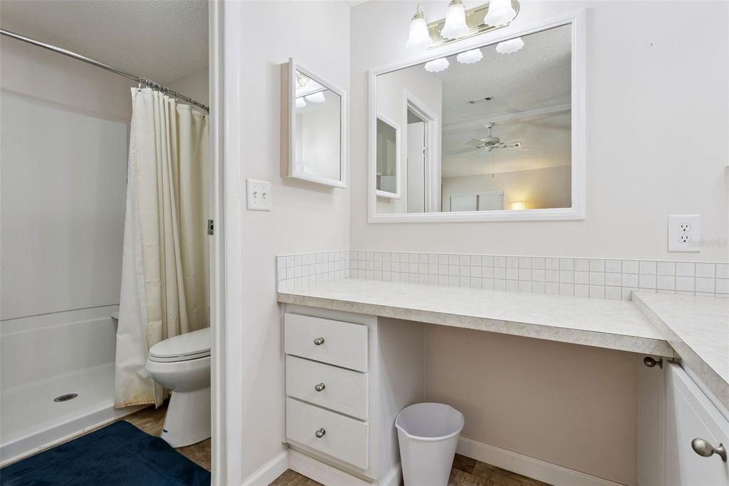 Image 15 of property listing at 1612 E SCHWARTZ BOULEVARD, Lady Lake, FL 32159