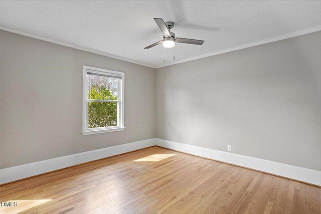 606 W Harnett Street, Benson, NC 27504