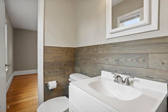 606 W Harnett Street, Benson, NC 27504