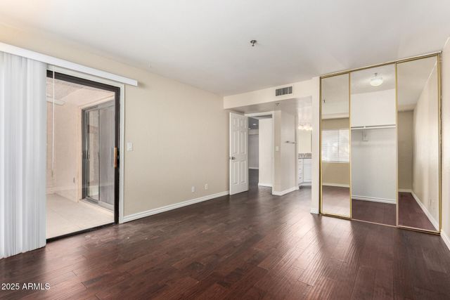 3031 N CIVIC CENTER Plaza 229, Scottsdale, AZ 85251