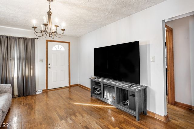 7860 W 600 S, Tipton, IN 46072