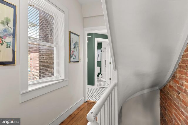 30 E HENRIETTA ST, Baltimore, MD 21230