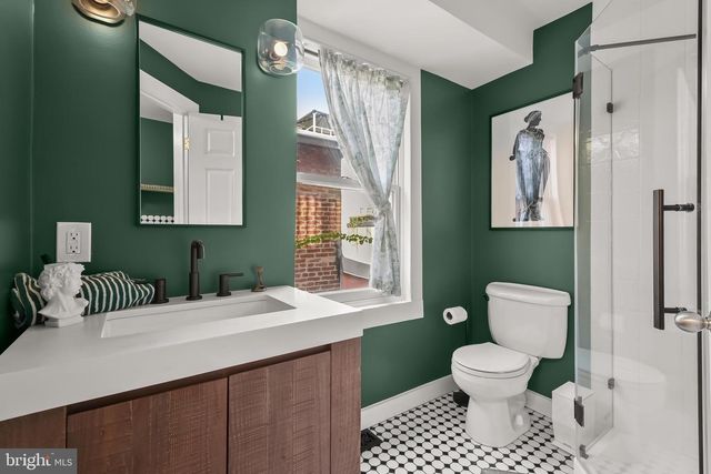30 E HENRIETTA ST, Baltimore, MD 21230