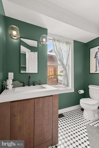 30 E HENRIETTA ST, Baltimore, MD 21230