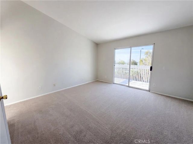 2565 W Fairview Drive, Rialto, CA 92377