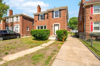 19156 Greenlawn Street, Detroit, MI 48221
