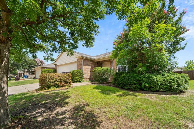 3013 Eastwood Drive, Wylie, TX 75098