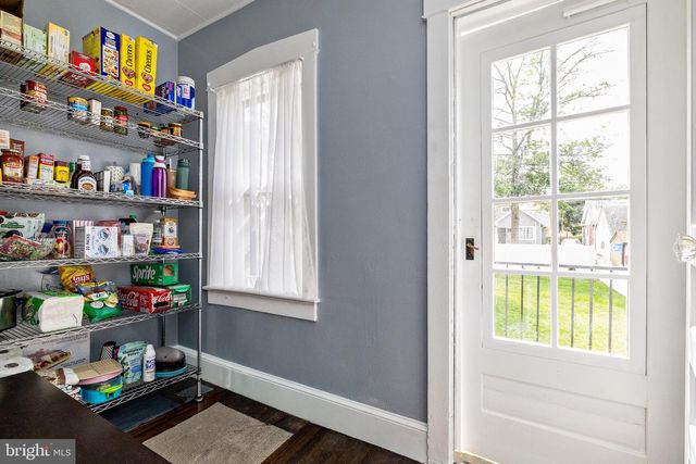12 MOORE AVE, Barrington, NJ 08007