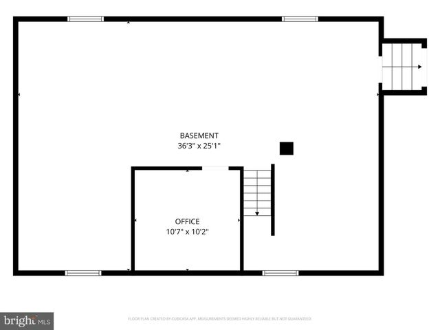 12 MOORE AVE, Barrington, NJ 08007