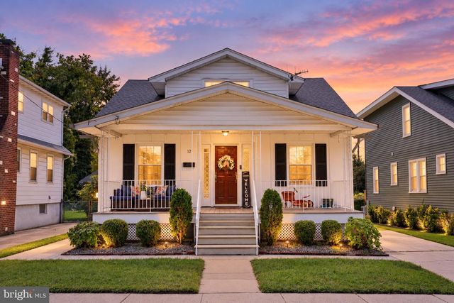 12 MOORE AVE, Barrington, NJ 08007