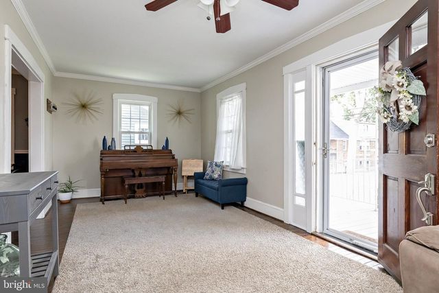 12 MOORE AVE, Barrington, NJ 08007