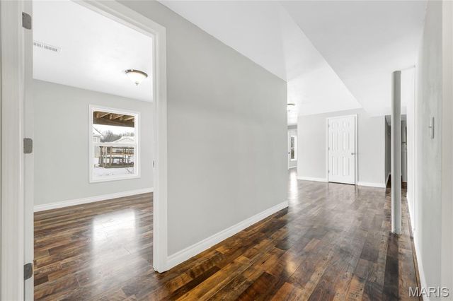 711 Talon Drive, Wright City, MO 63390