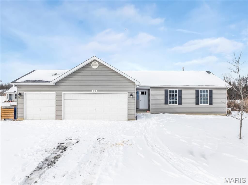 711 Talon Drive, Wright City, MO 63390