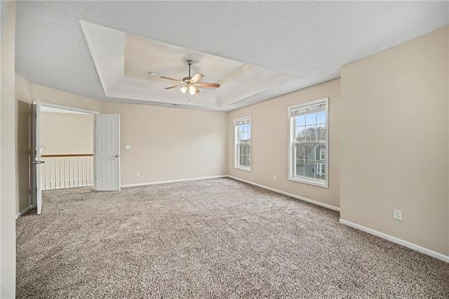 13924 W 71st Place, Shawnee, KS 66216