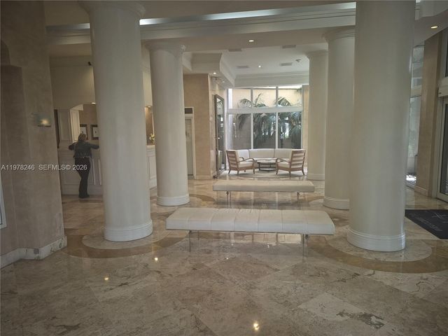 770 Claughton Island Dr 2007, Miami, FL 33131