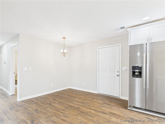 135 Spring Street, Charlestown, IN 47111