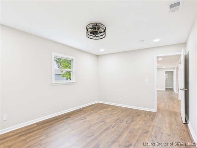 135 Spring Street, Charlestown, IN 47111